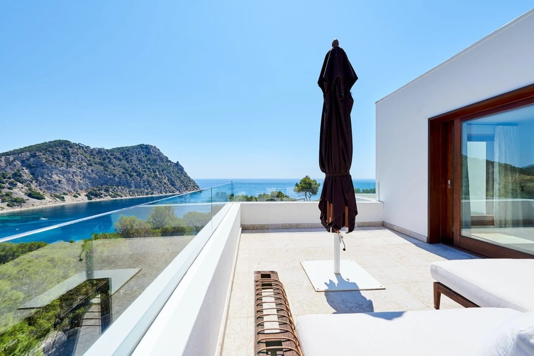 1681375532-Luxury real estates villa to rent Ibiza Nola 36 bedroom terrase.webp